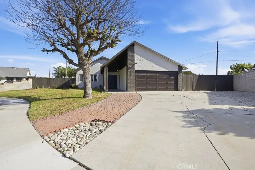 4063 Honeysuckle Street, Riverside