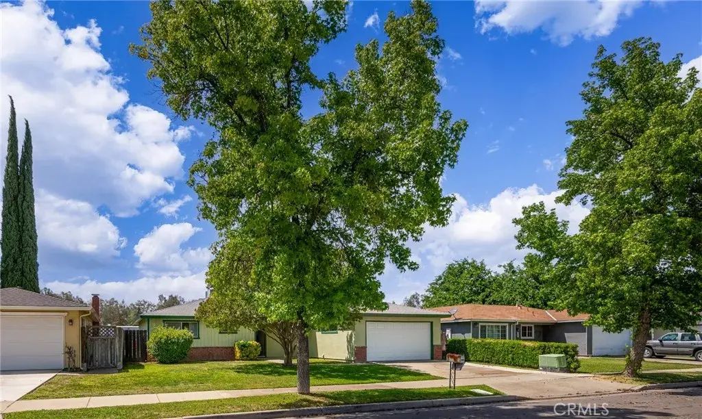 3221 Cheyenne, Merced
