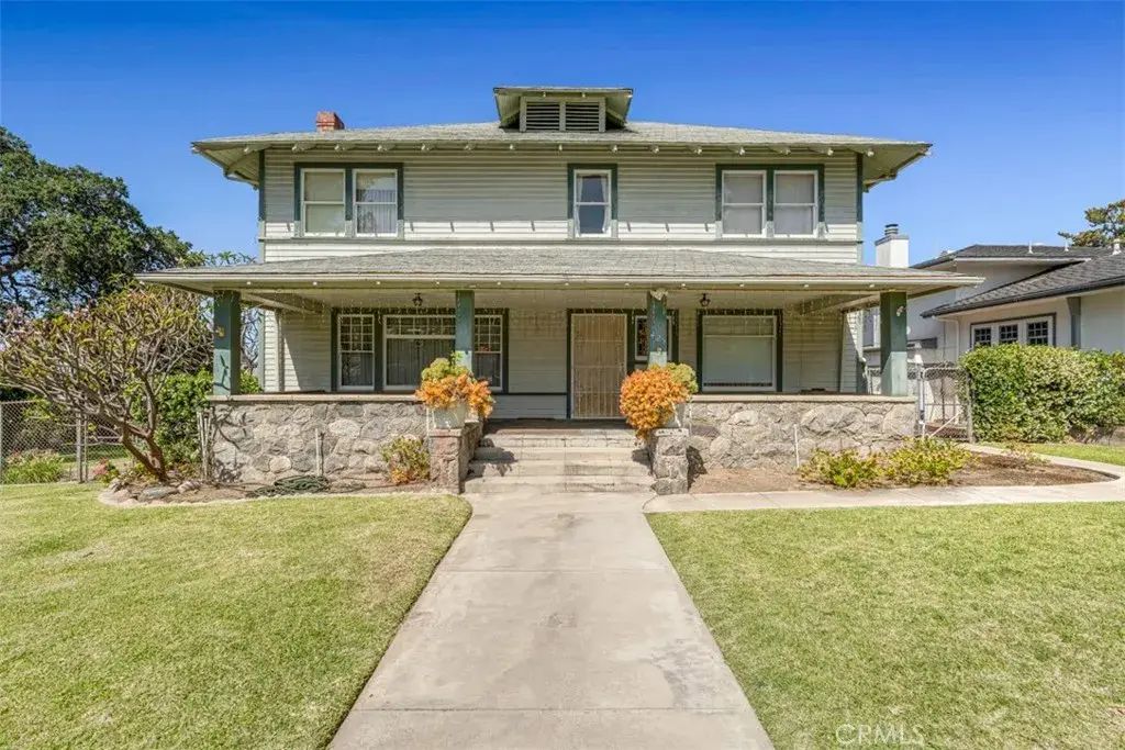 425 N Canyon, Monrovia