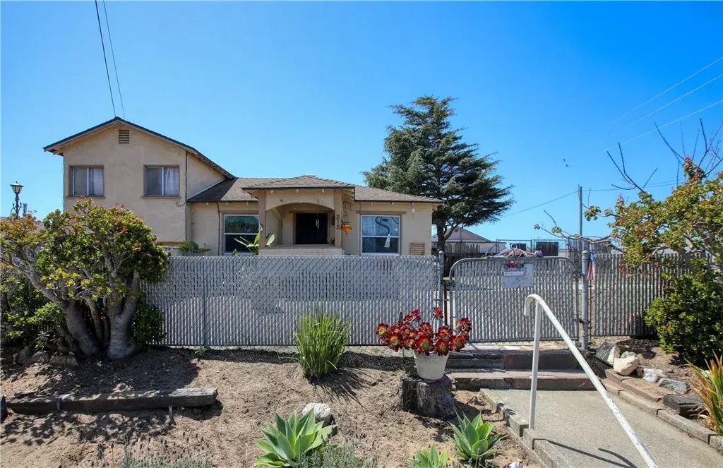818 Atlantic City Avenue, Grover Beach