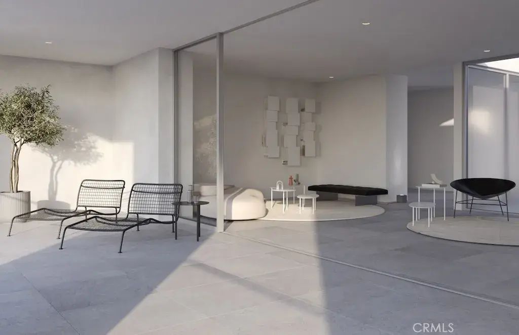 838 N Kings Road 201, West Hollywood
