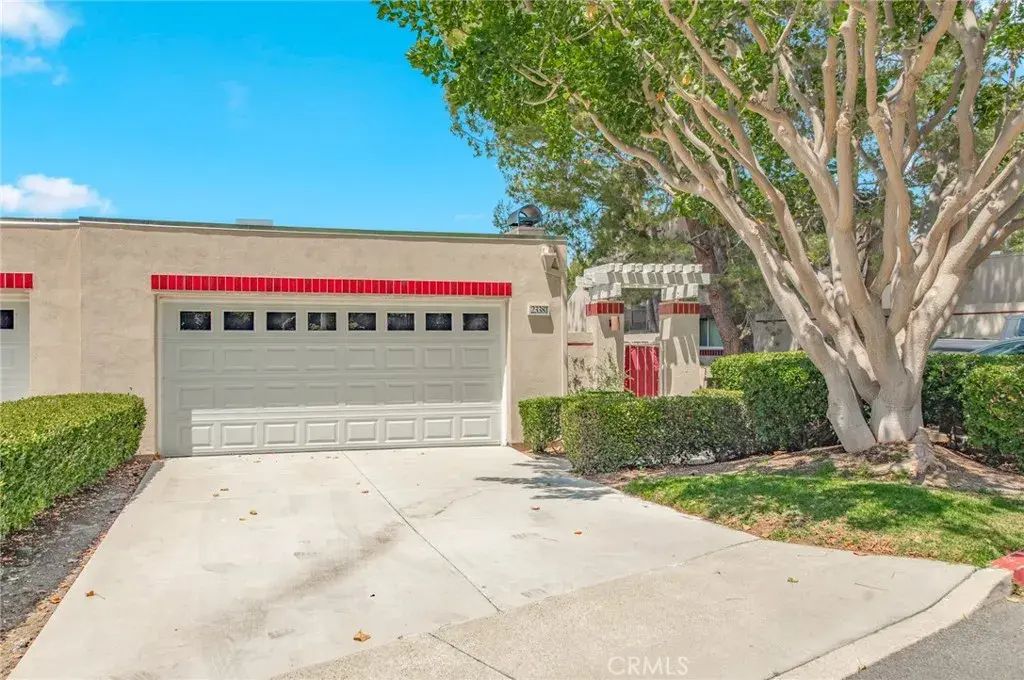23381 Saint Andrews, Mission Viejo