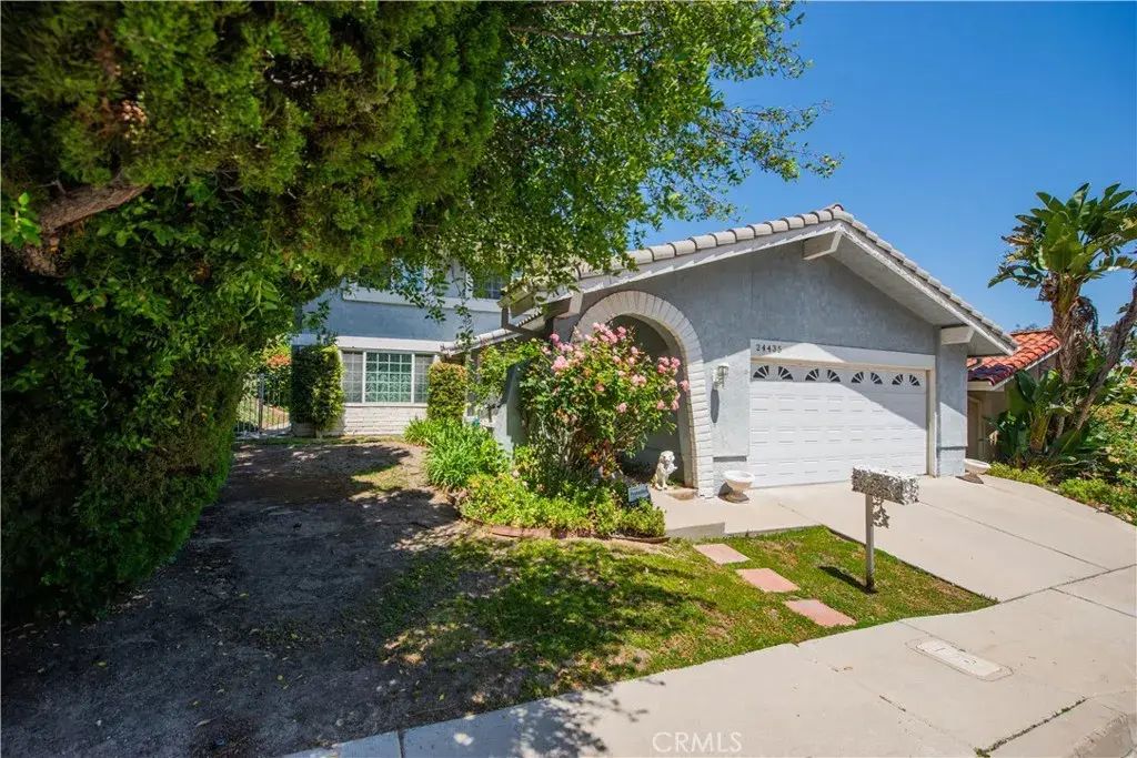 24435 Gilmore, West Hills