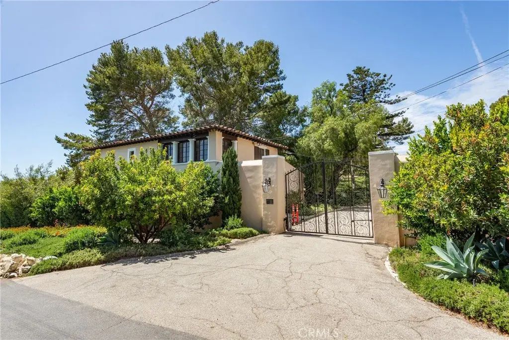 1 Peppertree Drive, Rancho Palos Verdes