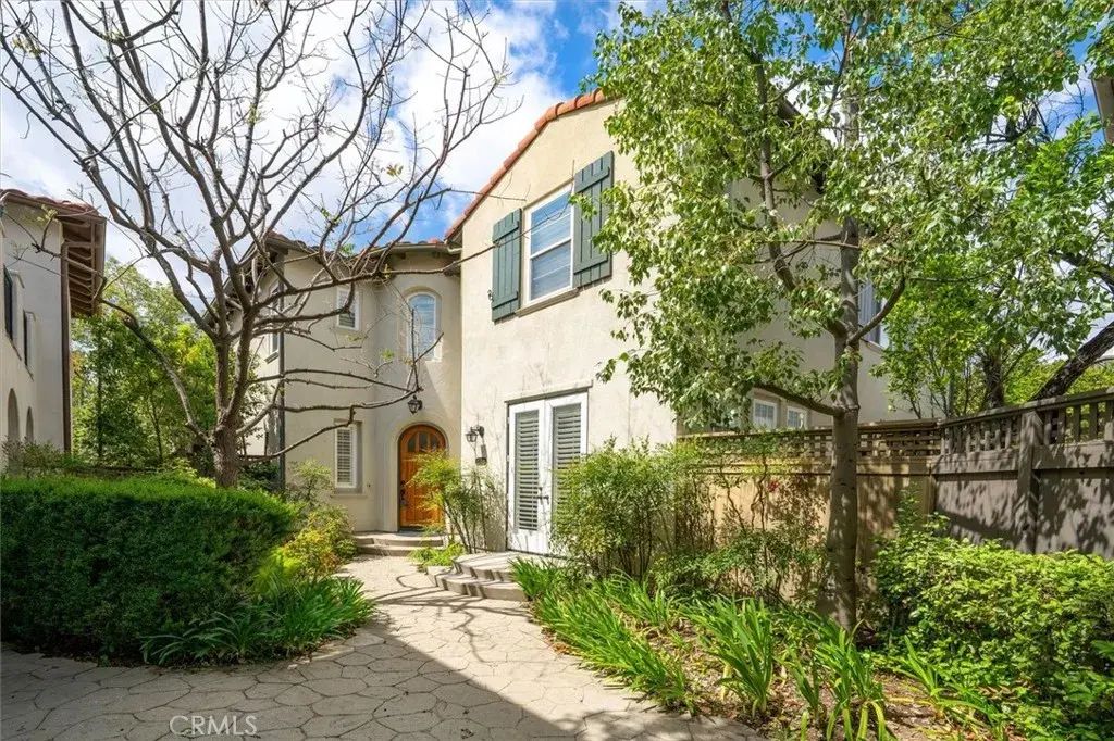 27010 Carmelita, Valencia