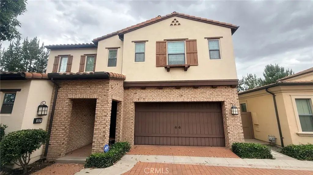 102 Hargrove, Irvine