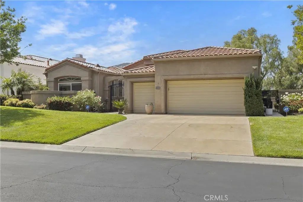 38027 Cherrywood Drive, Murrieta