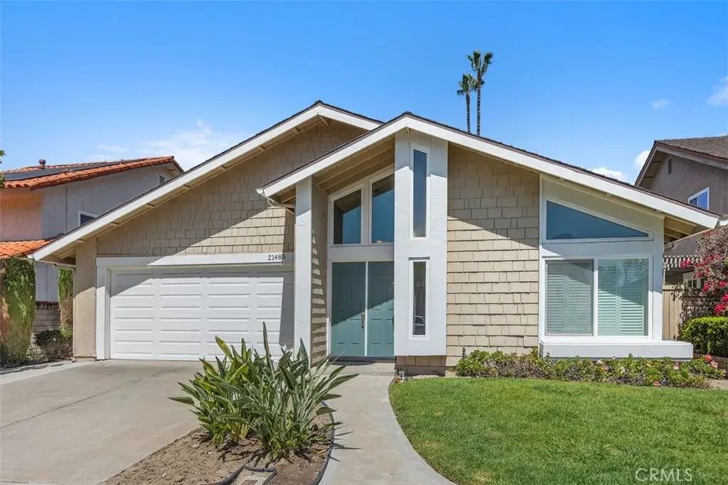 21485 Camino Trebol, Lake Forest