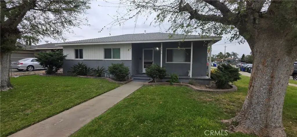 7815 Mango Avenue, Fontana