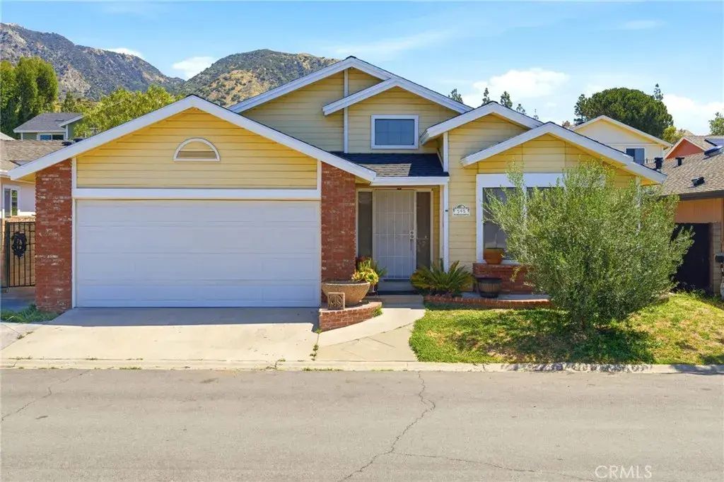 13691 Gavina 595, Sylmar