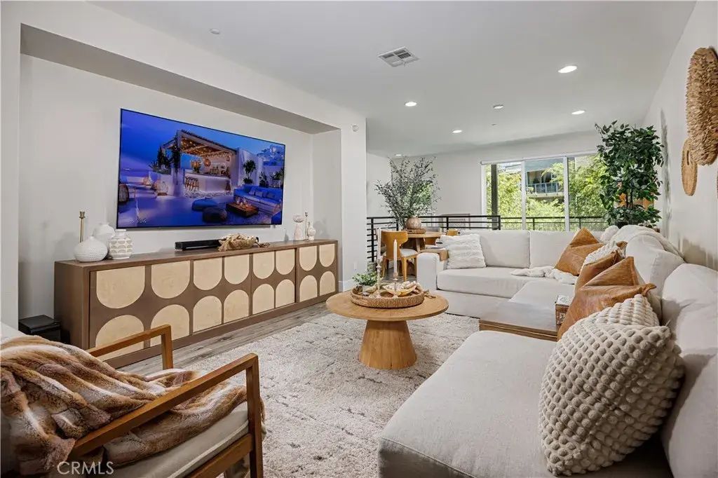 108 Rockefeller, Irvine