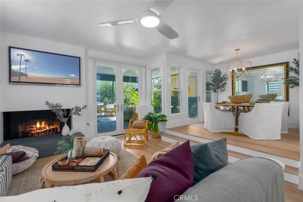 409 Goldenrod Avenue B, Corona Del Mar