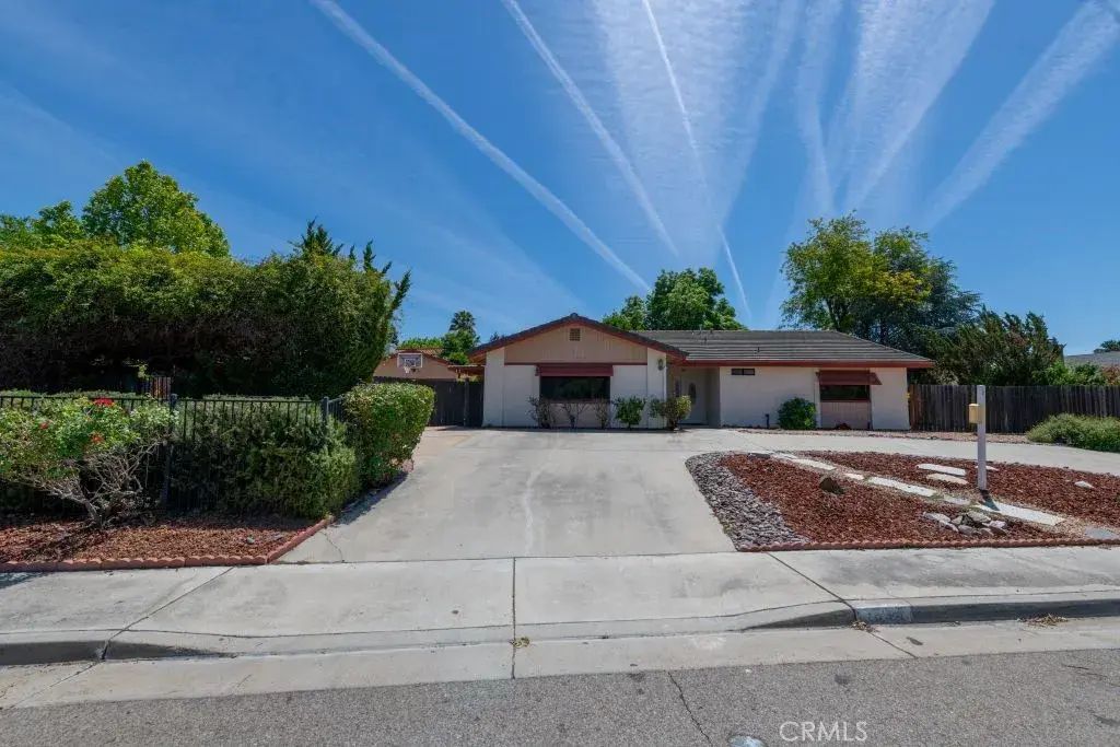 1634 Rambouillet, Paso Robles