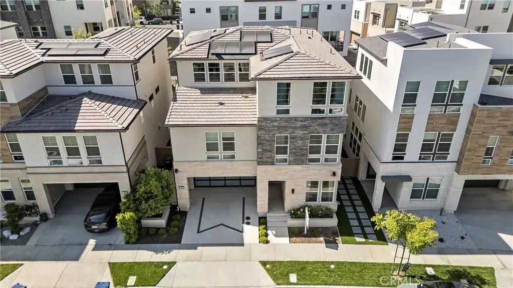 598 Alder Way, Montebello