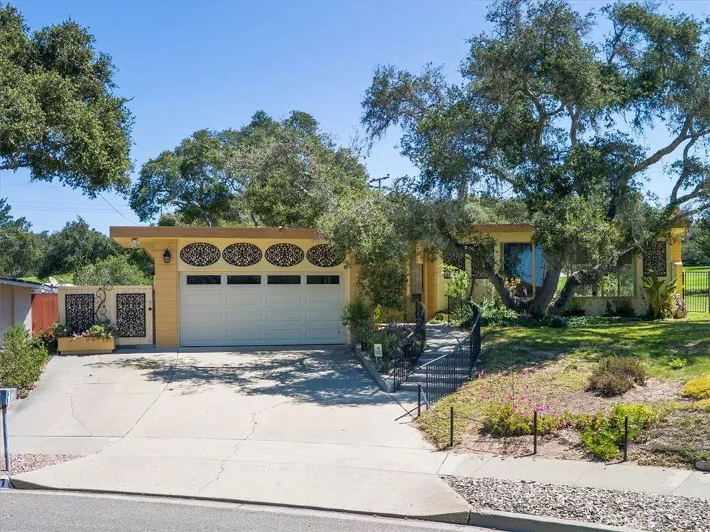 107 Inverness, Lompoc