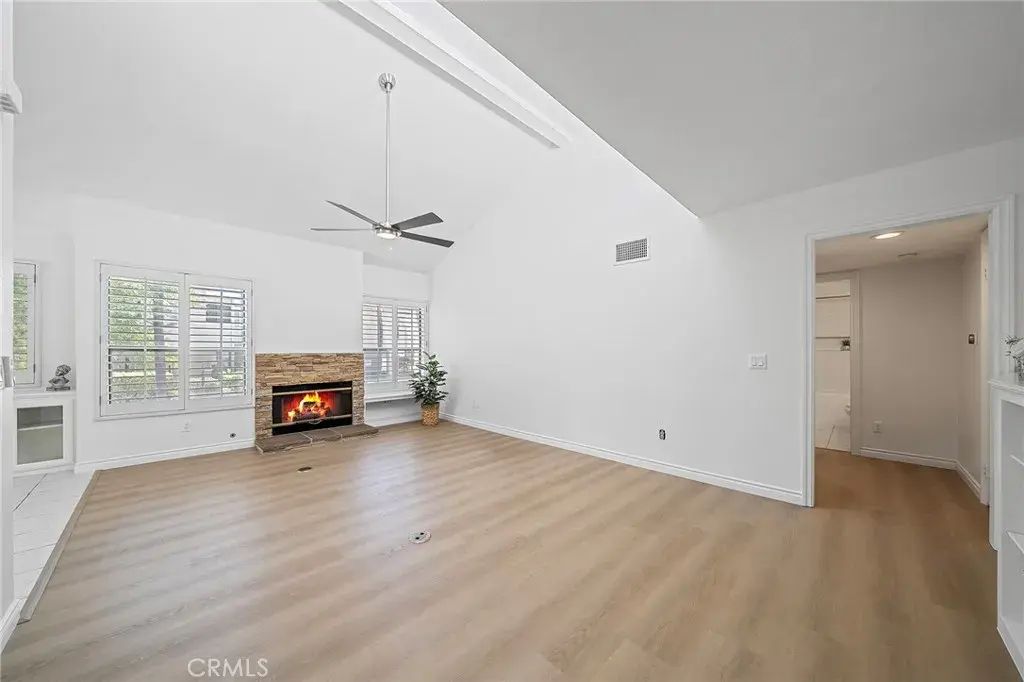 4277 Las Virgenes 1, Calabasas