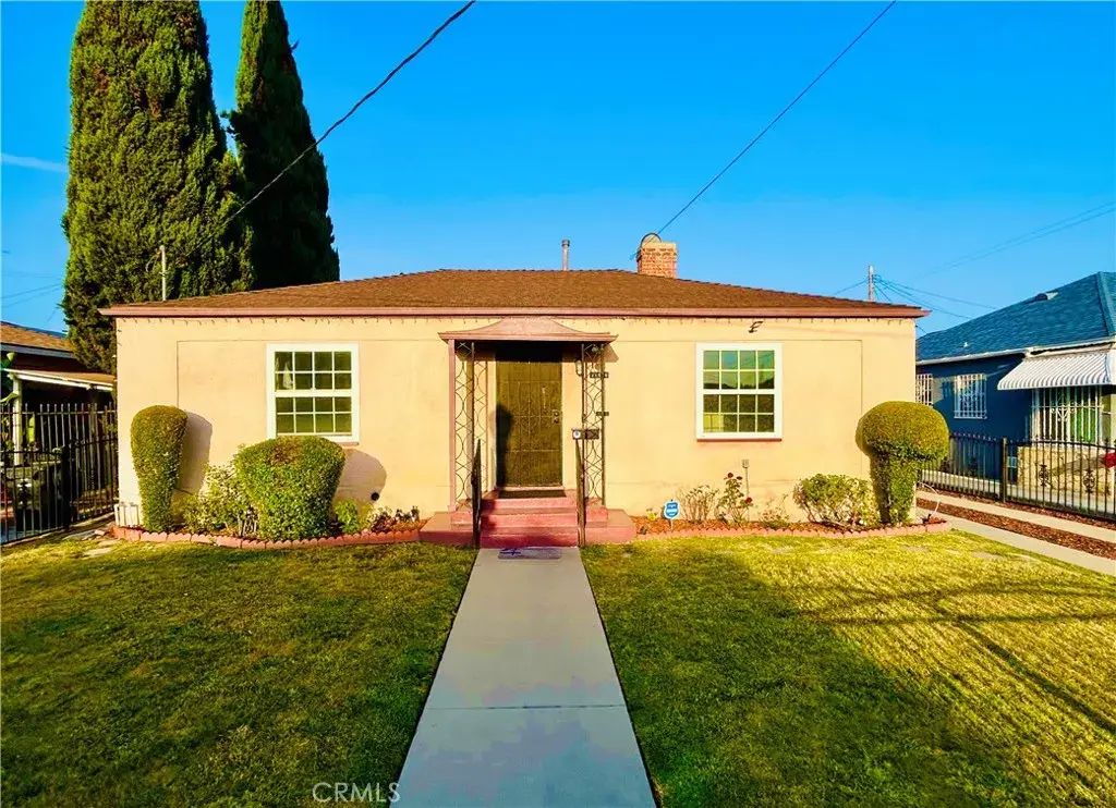 11506 Wadsworth, Los Angeles