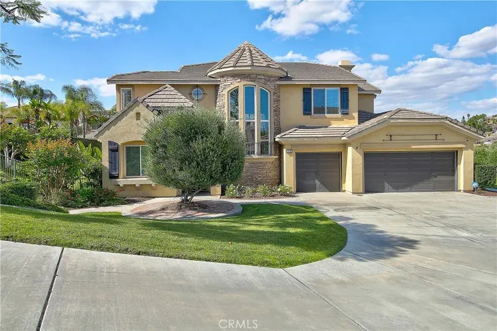 14182 Crystal View, Riverside