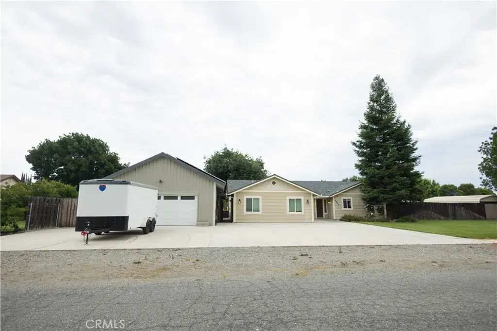 6042 Grange, Corning