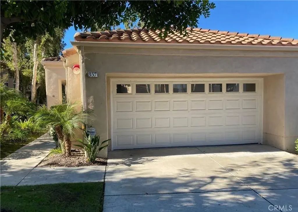 357 S San Vicente Lane, Anaheim Hills