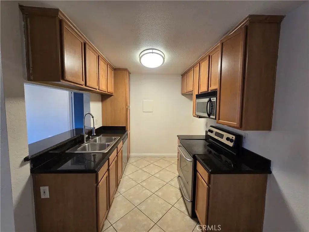 1345 Cabrillo Park Drive E01, Santa Ana