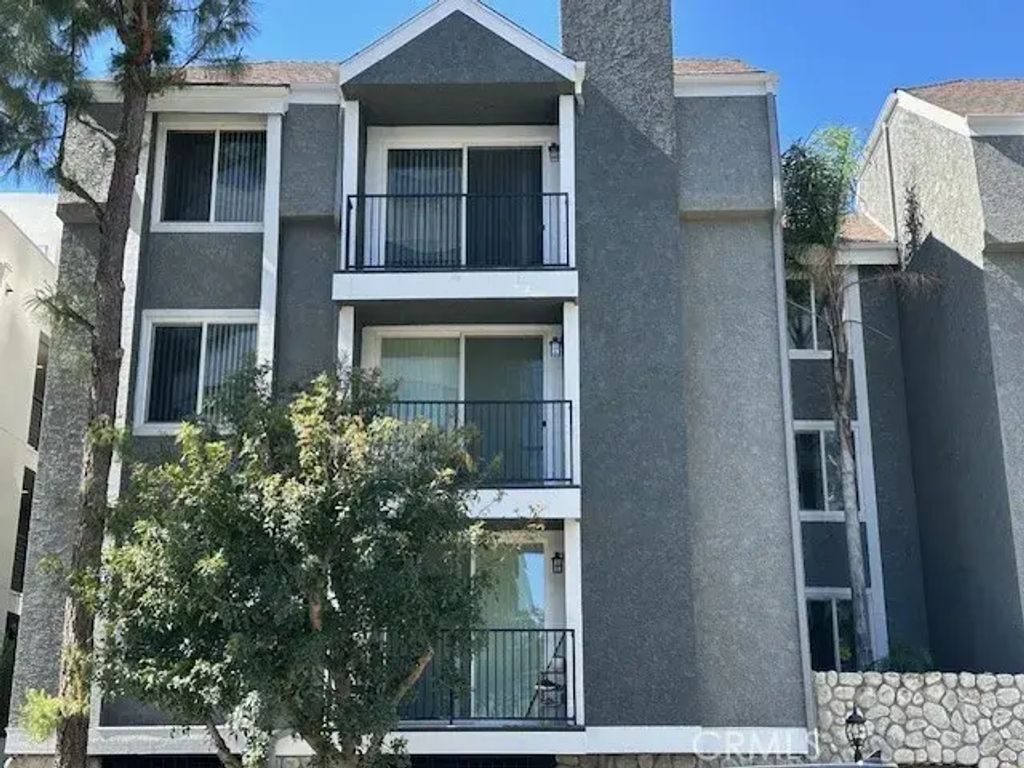1247 Stoner Avenue 109, Los Angeles