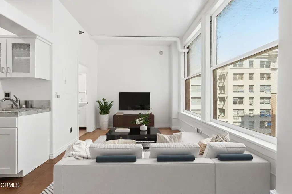 215 W 7th Street 1003, Los Angeles