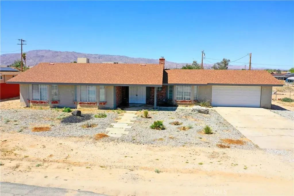 4752 Flying H, 29 Palms