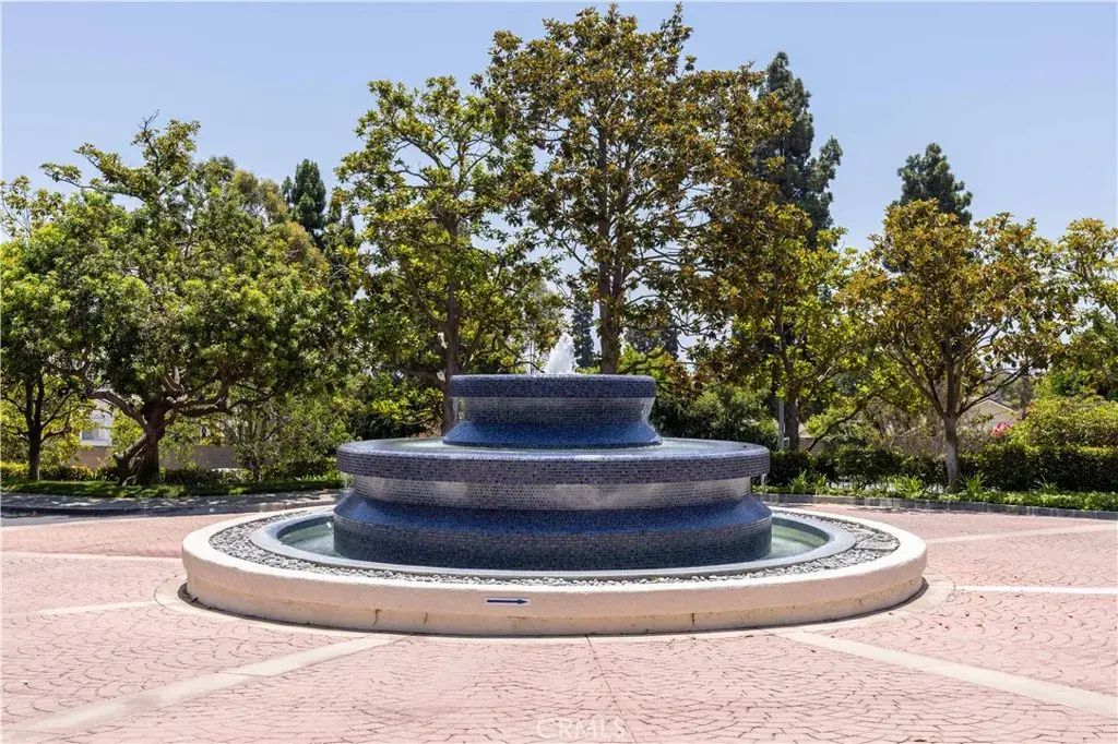 6268 Riviera, Long Beach