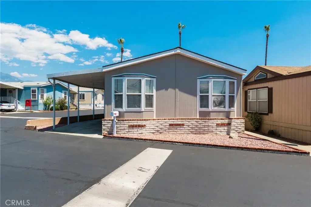 1565 W Arrow Hwy Space C23 C23, Upland