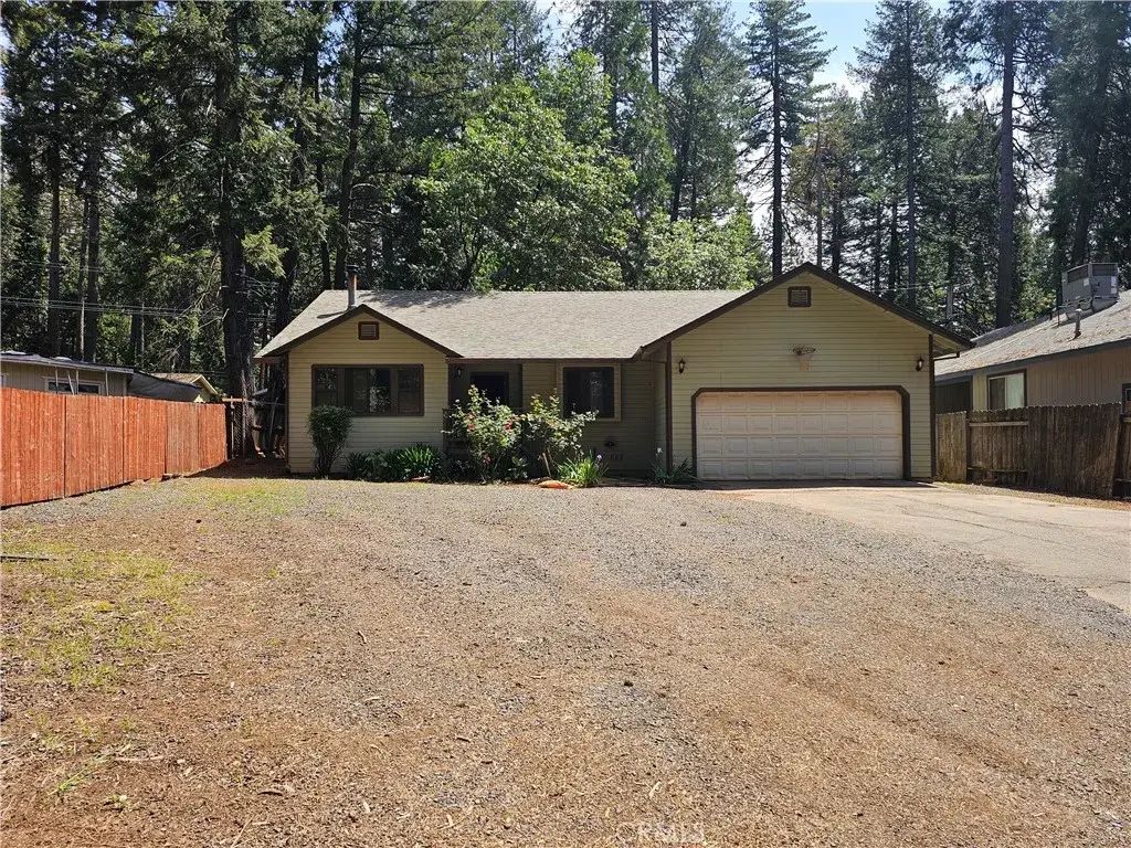 14708 Wood Drive, Magalia