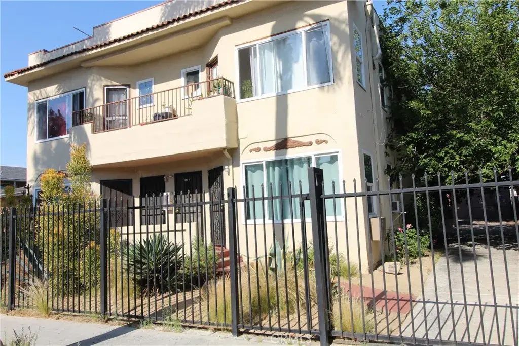 7024 Middleton Street B, Huntington Park
