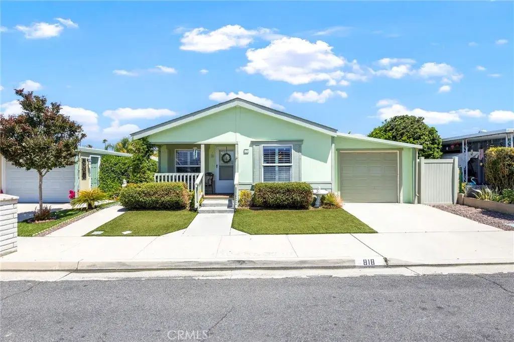 818 Portola, Hemet