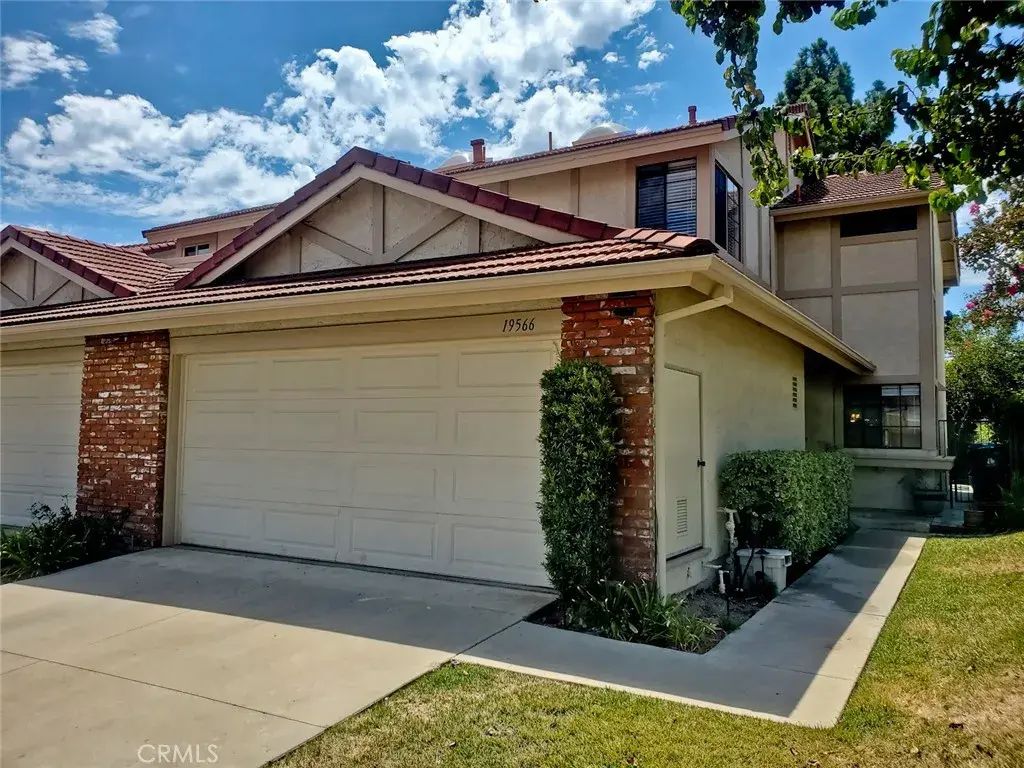 19566 Crystal Ridge Lane, Porter Ranch
