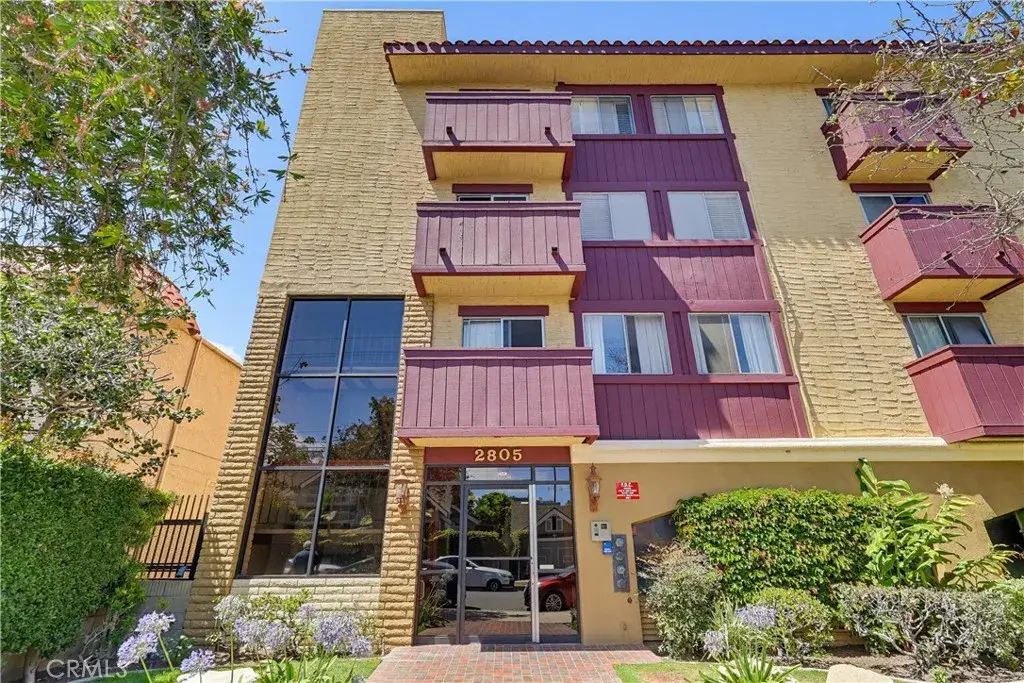 2805 E 3rd 20, Long Beach