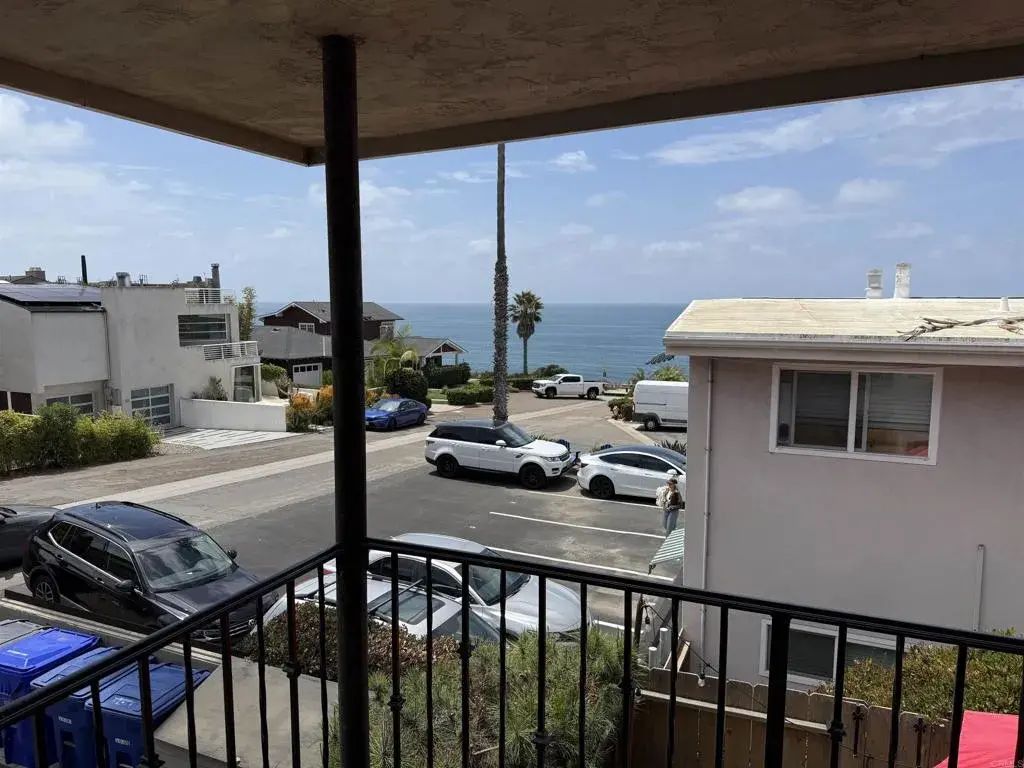 156 4th Street Unit D, Del Mar