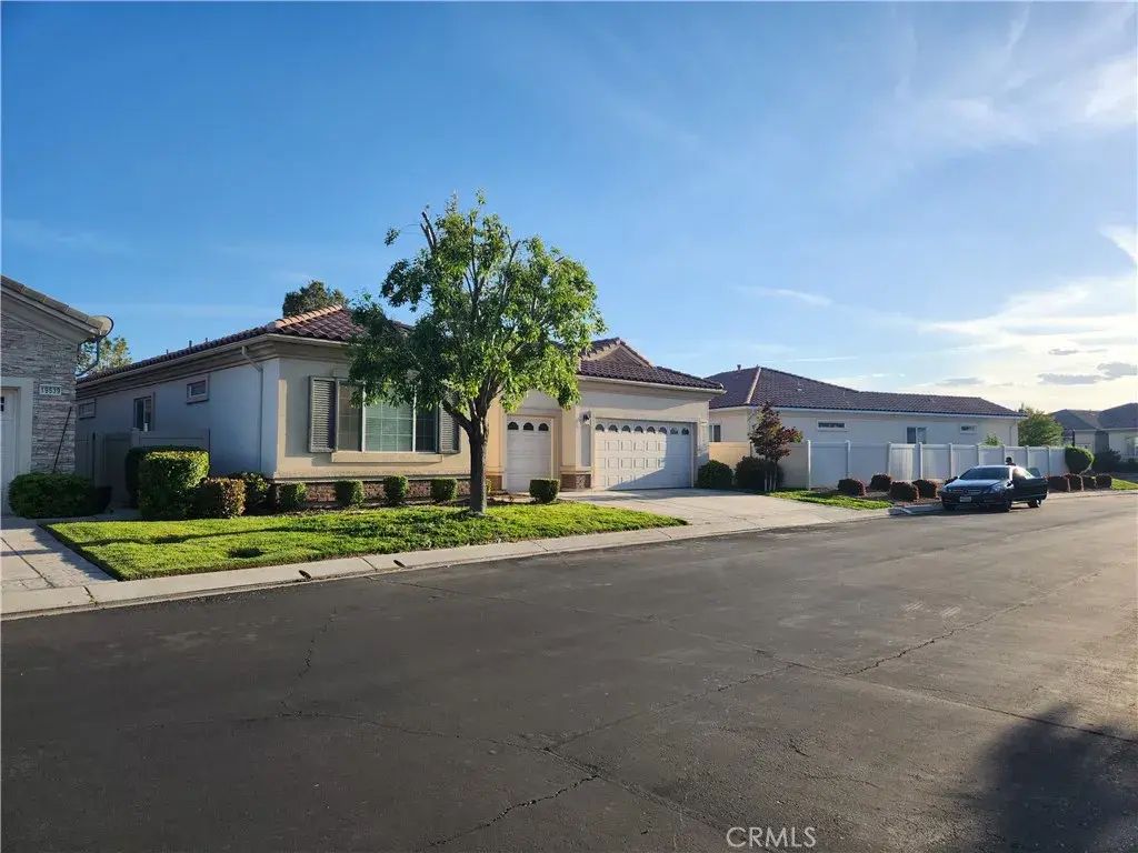 19533 Vermillion, Apple Valley