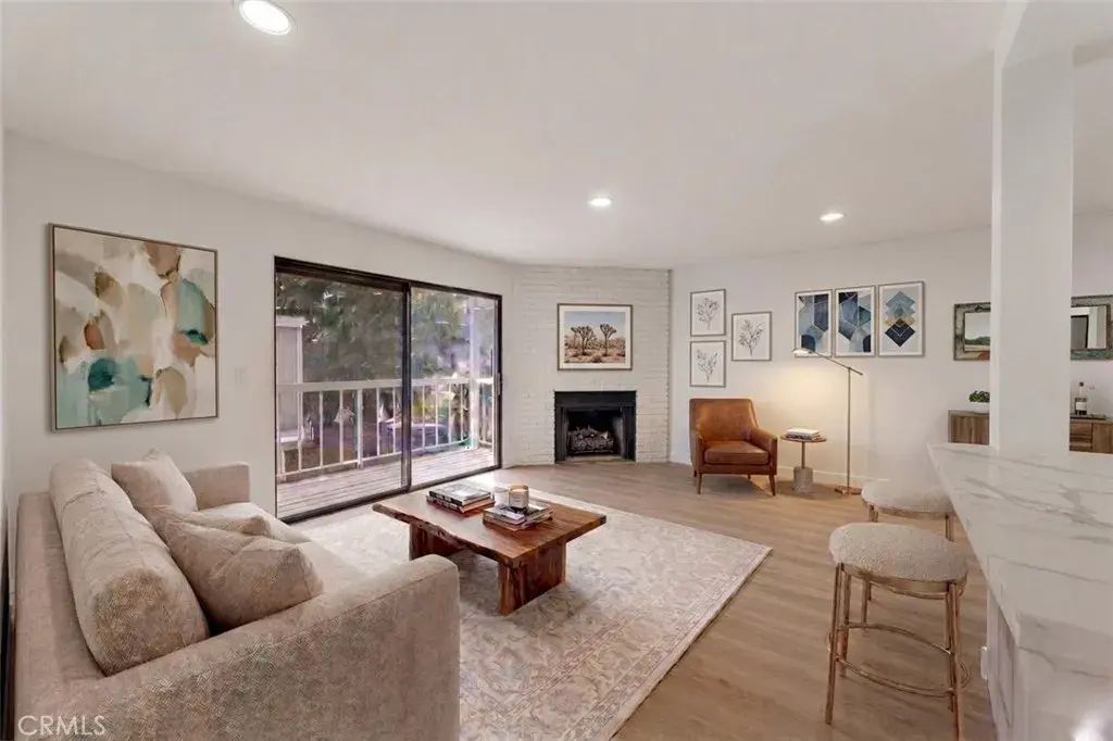 1070 Walnut Grove F, Rosemead