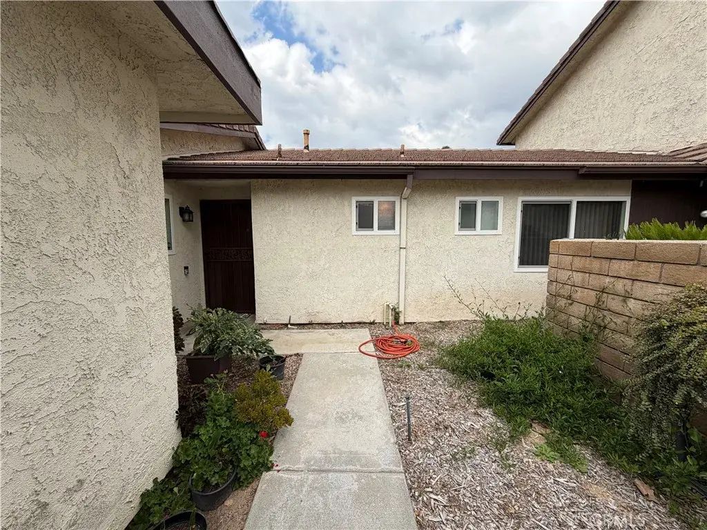 2110 Hawthorne Court, San Bernardino