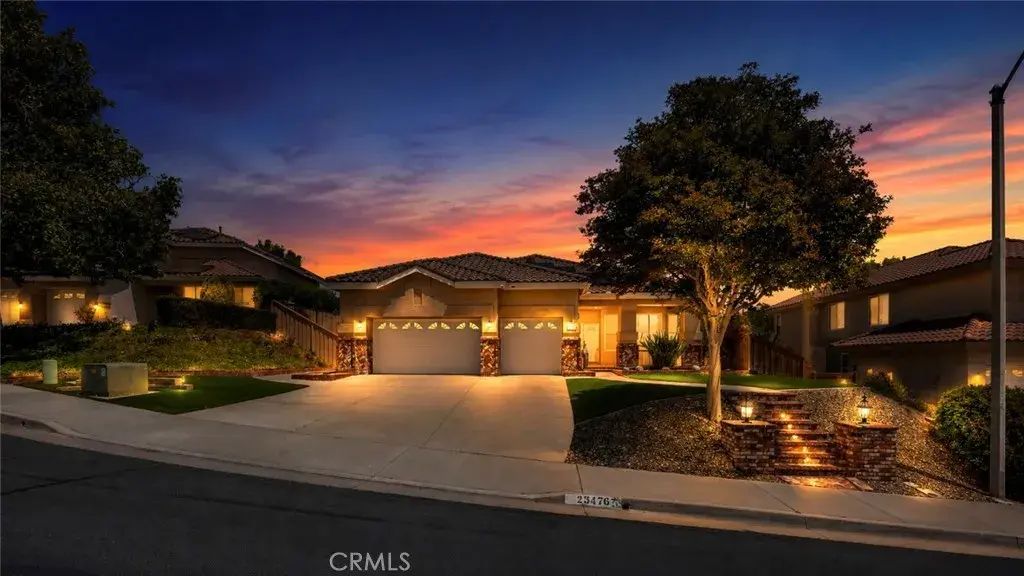 23476 Bending Oak Court, Murrieta