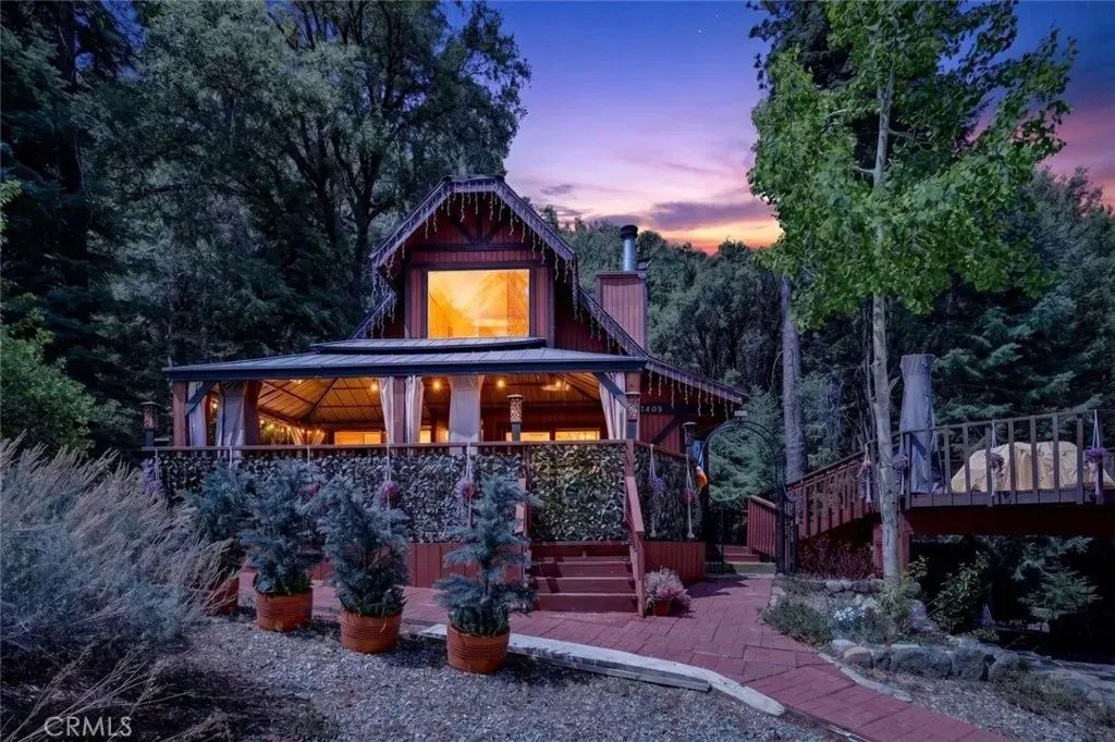 1405 Zion Way, Pine Mountain Club