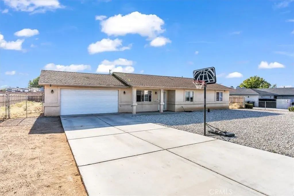 13146 Mohawk, Apple Valley