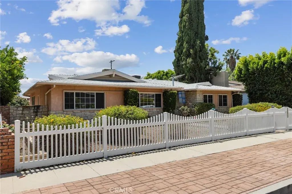 16822 Lahey Street, Granada Hills
