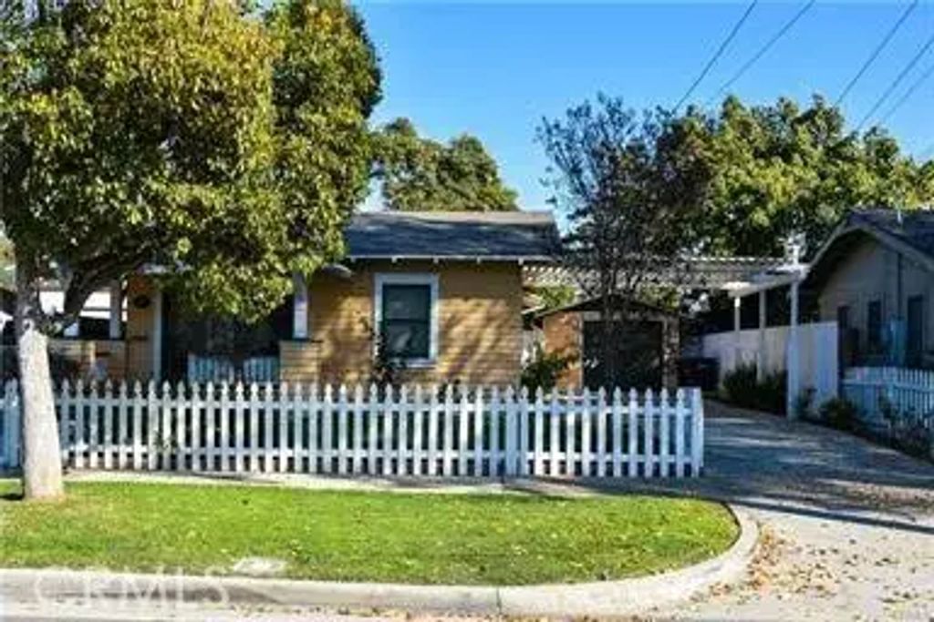 535 S Orange Street, Orange