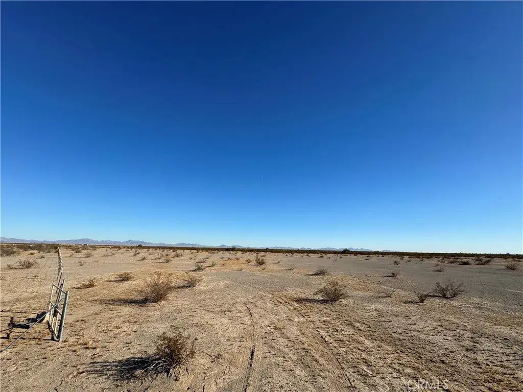 Megin Ave, Blythe