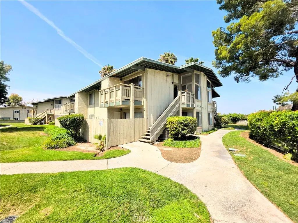 1800 E Old Ranch 174, Colton