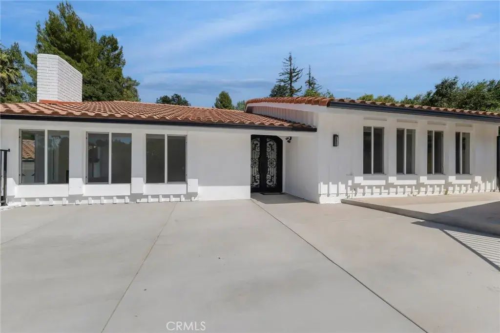 4316 Topanga Canyon, Woodland Hills