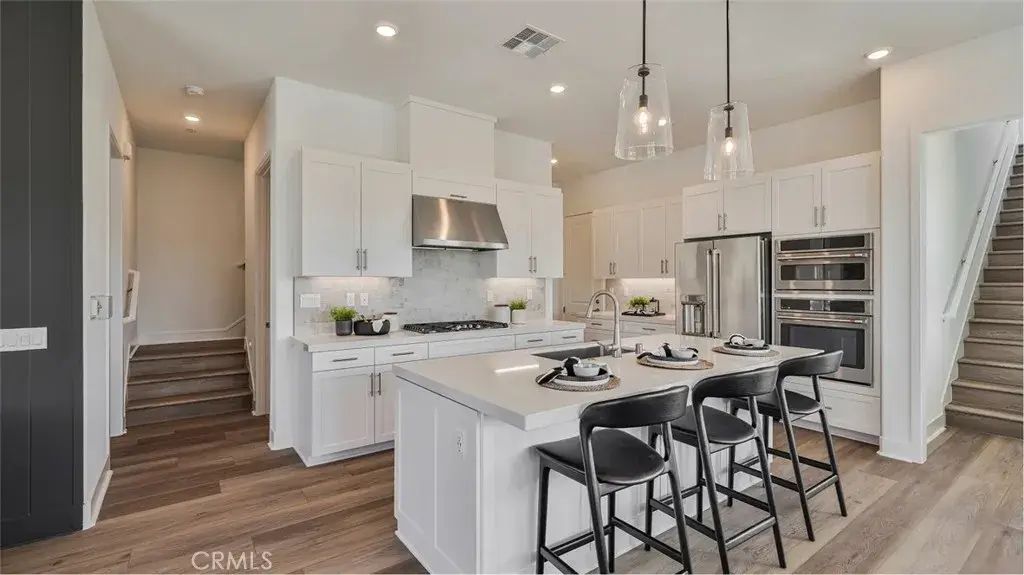 27313 Black Walnut Place, Valencia