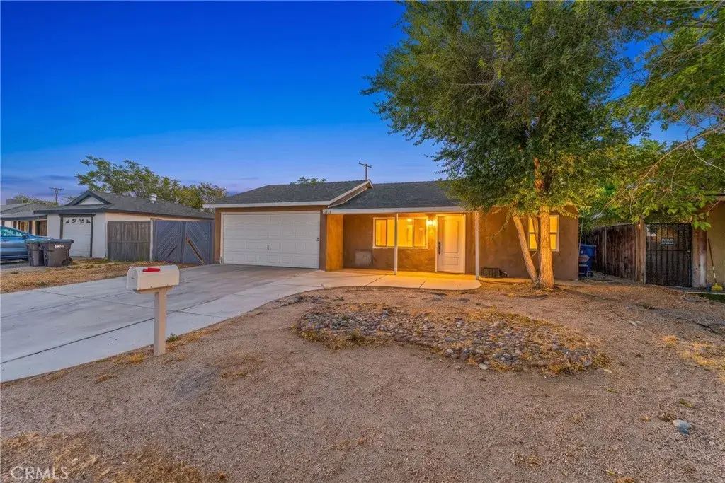 232 E Avenue P5, Palmdale