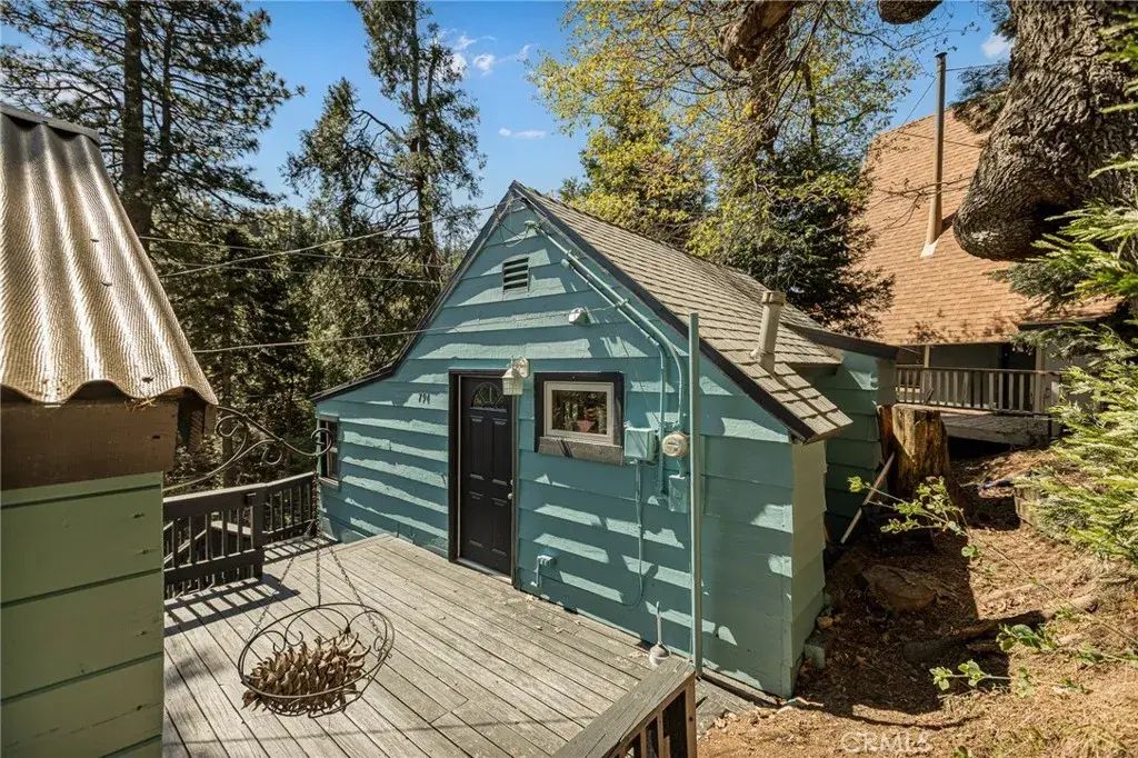 794 Virginia Court, Lake Arrowhead